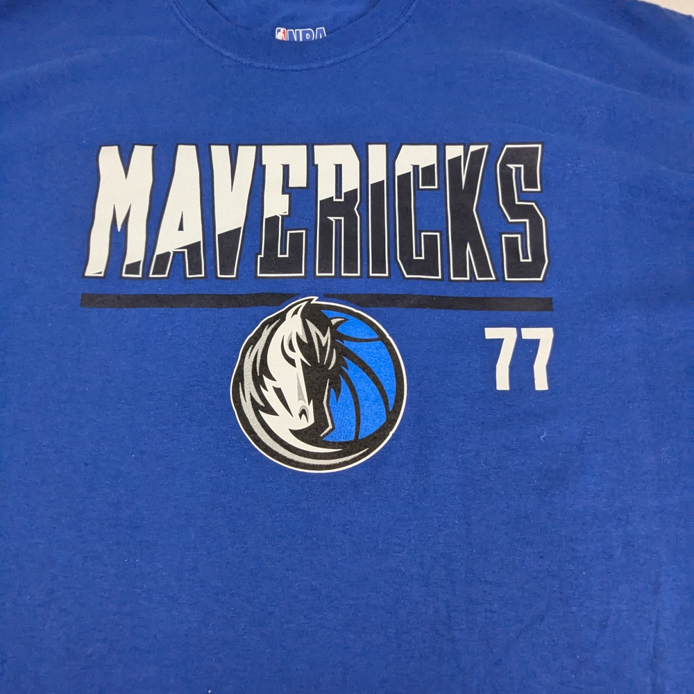 Luka Doncic Former Dallas Mavericks SUPERStar Player NBA #77 Blue Tee